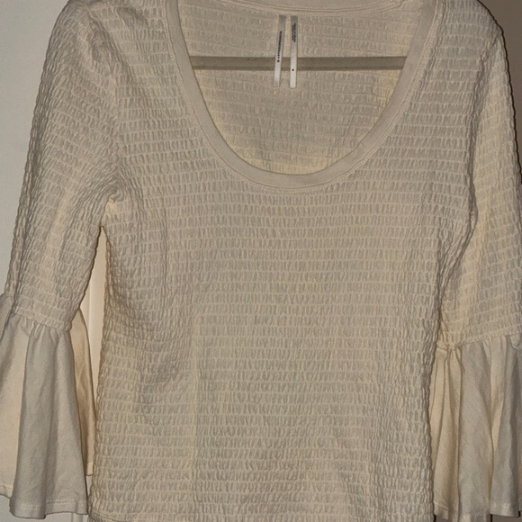 Anthropologie Smocked Bell-Sleeve Top Ivory Women’s Sz M. EUC - Picture 2 of 12